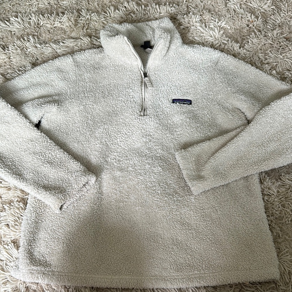 Patagonia Off-White Fleece Jacket